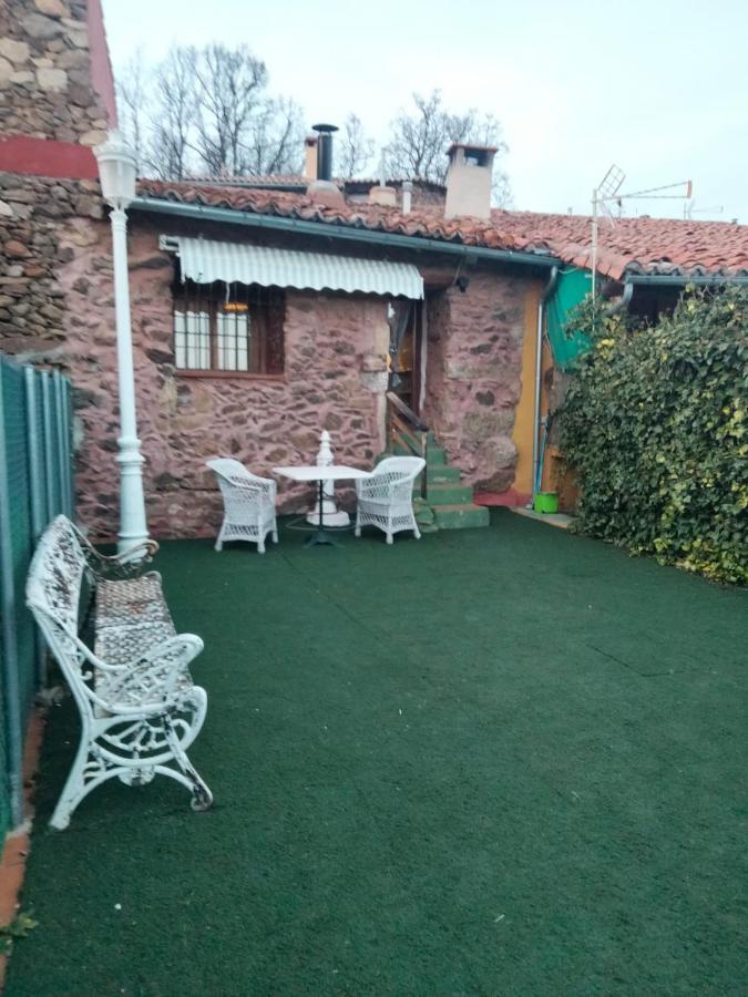 Atardecer En Gredos 1 Vila San Bartolomé de Tormes Exterior foto